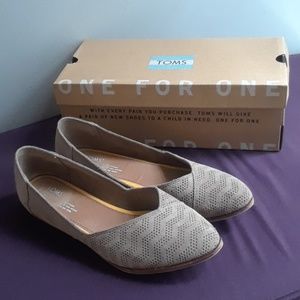 TOM'S Suede Jutti Flat